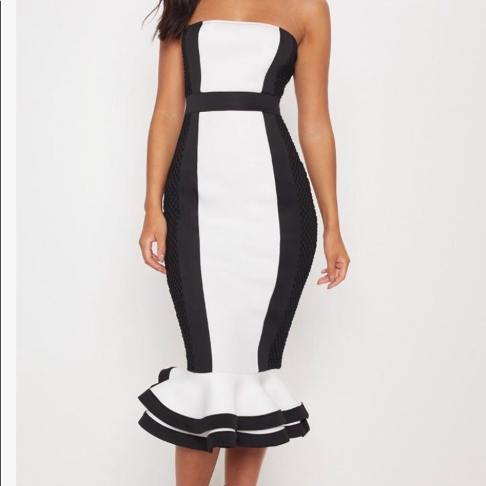 PrettyLittleThing Fishtail/Net design Dress